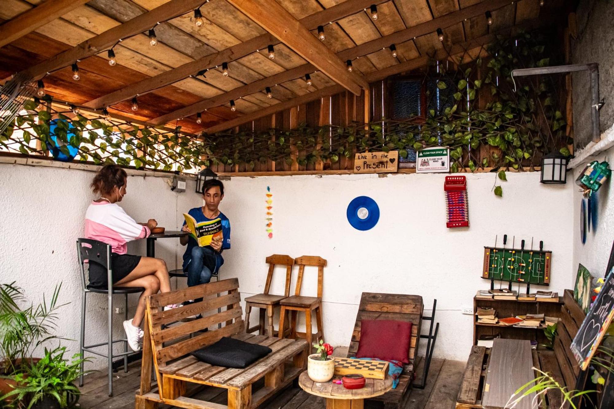 Casa Almarita - Hostal, Bar Y Restaurante Medellín Zewnętrze zdjęcie
